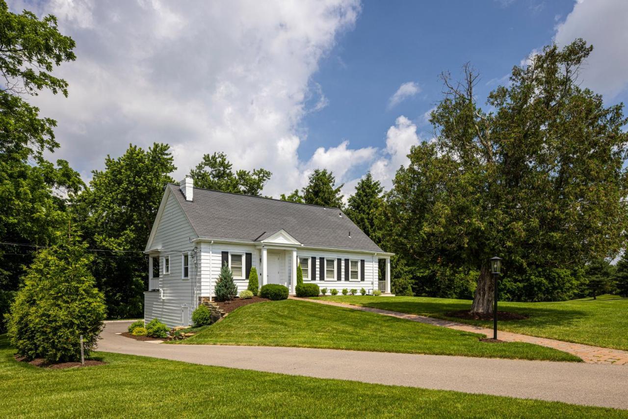 Baywood Conference And Lodging Center Coraopolis Екстериор снимка
