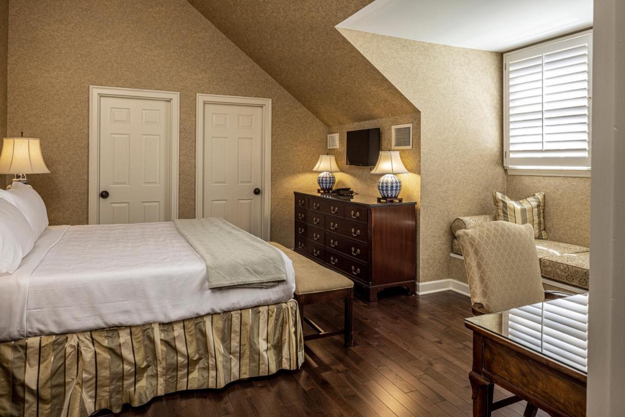 Baywood Conference And Lodging Center Coraopolis Екстериор снимка