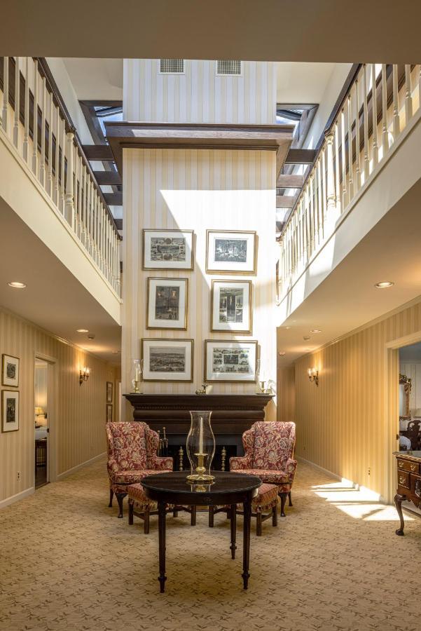 Baywood Conference And Lodging Center Coraopolis Екстериор снимка